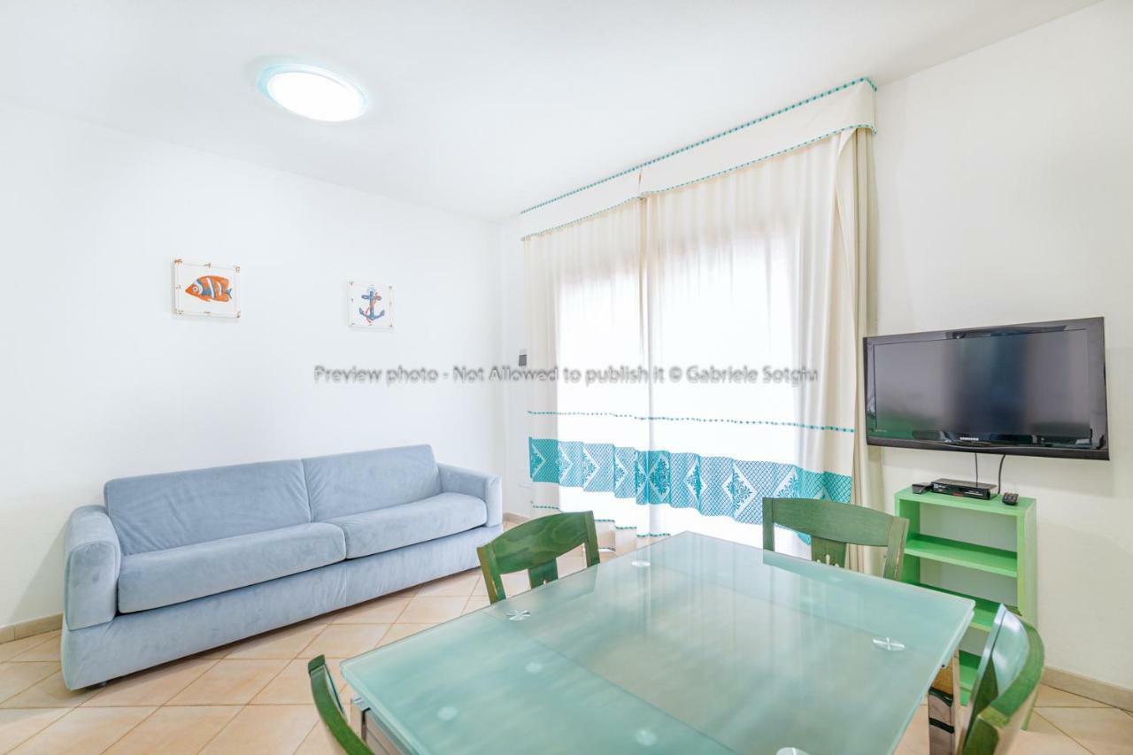 Sardinia Blu Residence Голфо Аранчи Екстериор снимка